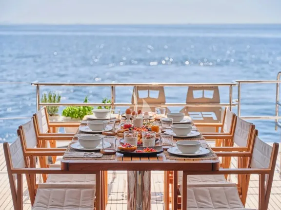 Breakfast table