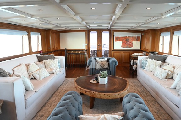 Image of KOKOMO NIGHTS yacht #10