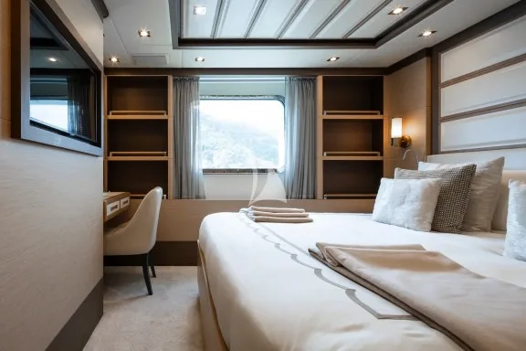 Image of NELA yacht #16