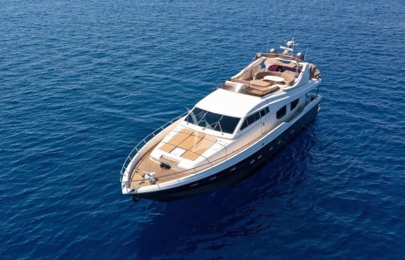 Image of STRESS NEGATIVE yacht #3