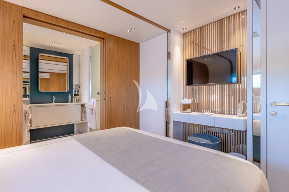 Double cabin startboard aft