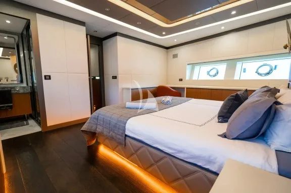 Image of NORTH WIND yacht #36