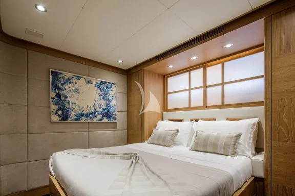 Double Cabin