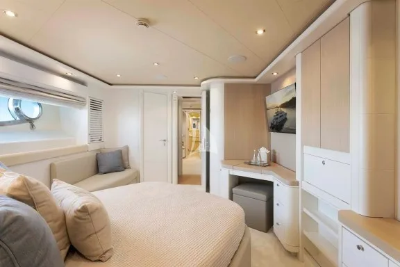 Image of PARADISE yacht #65
