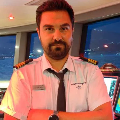 Crew of OCEAN BREEZE|Mehmet Alaz — Captain