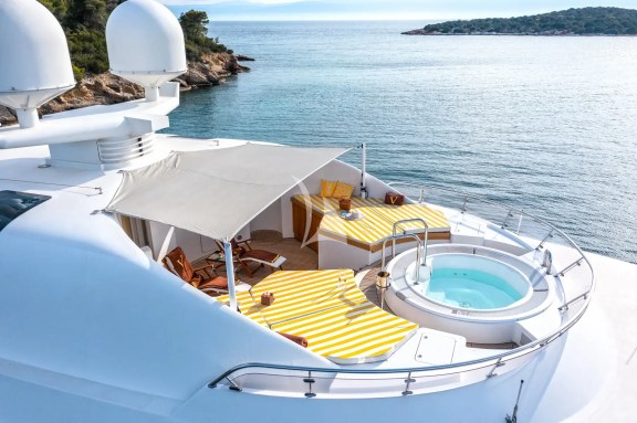 Image of VERA yacht #61