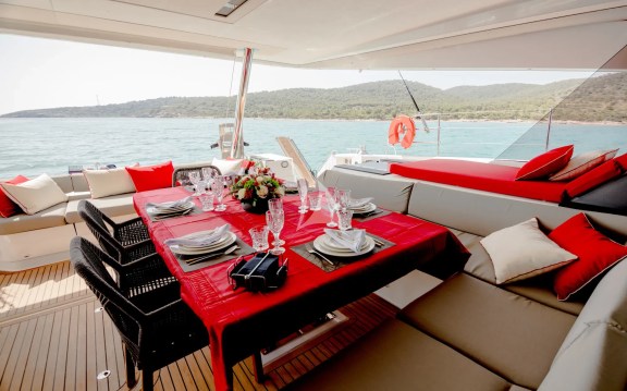 Aft deck dining table