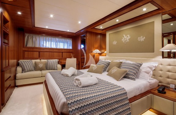 Image of FREEDOM yacht #30