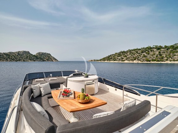 Image of M FIVE yacht #8