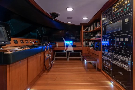 Image of VICTORIA A yacht #35