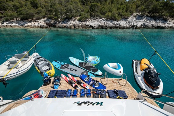 Water toys