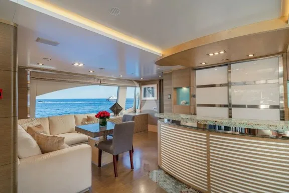 Upper Deck Lounge