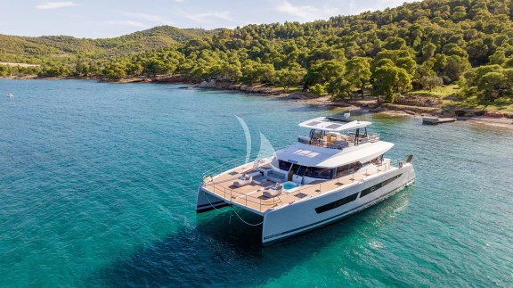 Image of D2 yacht #39