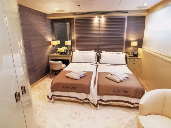 Double Cabin