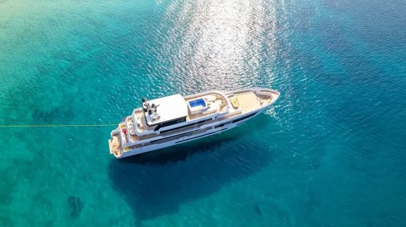 Image of OCEAN BREEZE yacht #4