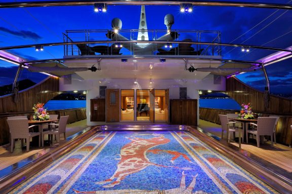 Image of CHRISTINA O yacht #15