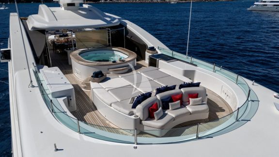 Sun deck with outdoor cinema