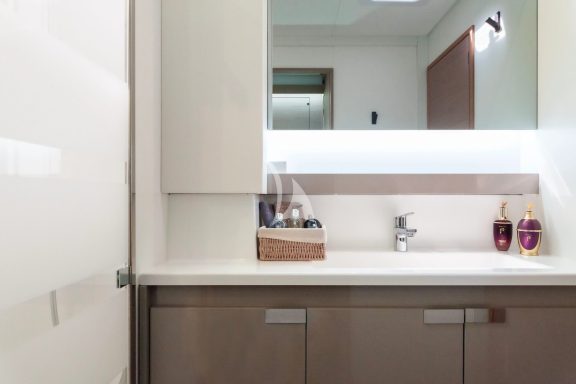 Bathroom Master cabin