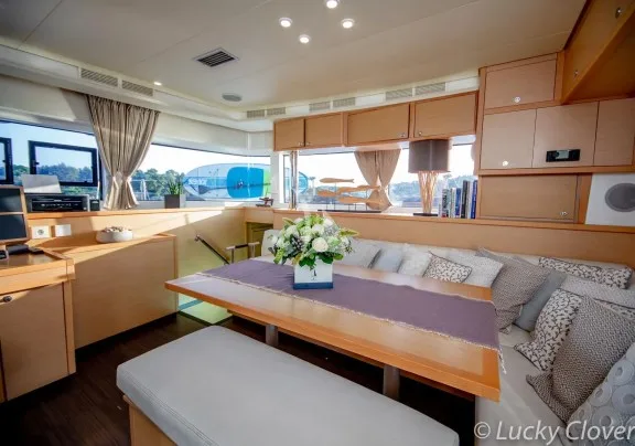 Image of Lucky Clover yacht #24