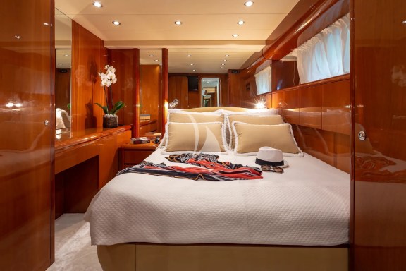 Double Cabin 3