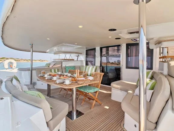 Aft seating area