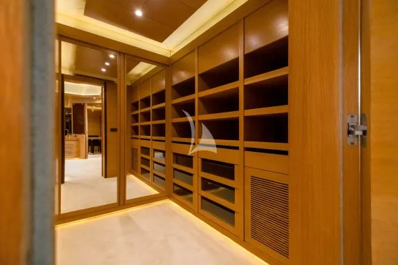 Master walk-in wardrobe