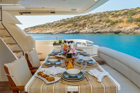 Image of GEORGE V yacht #28