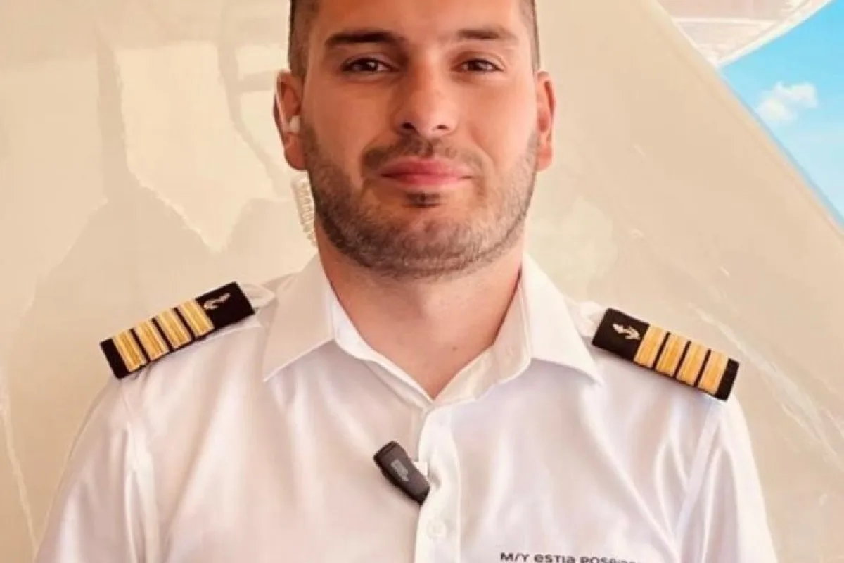 Crew Main Image