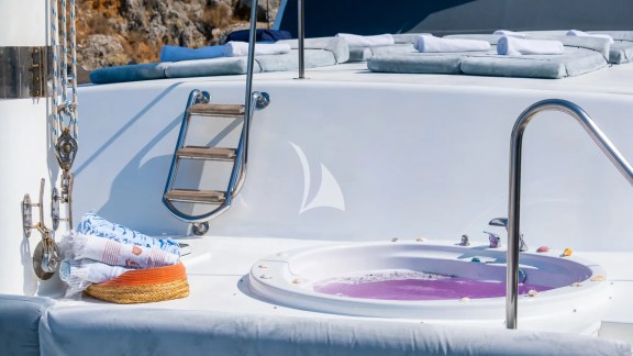 Image of ESMA SULTAN yacht #24