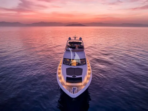 Image of M FIVE yacht #19