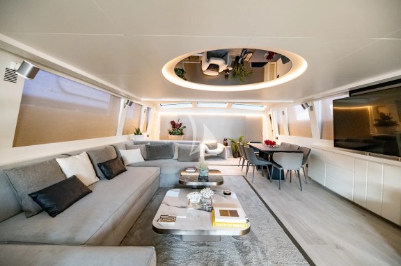 Image of EVA yacht #2