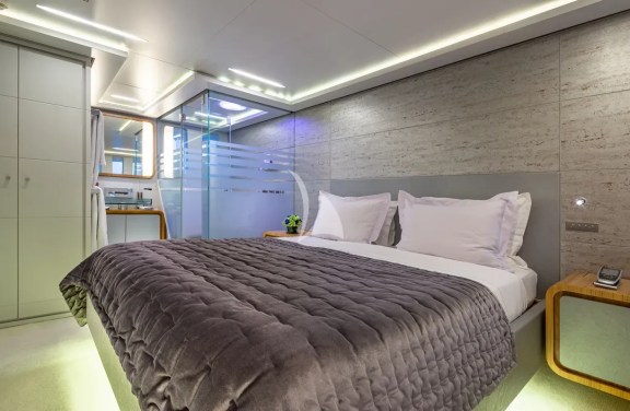 VIP cabin
