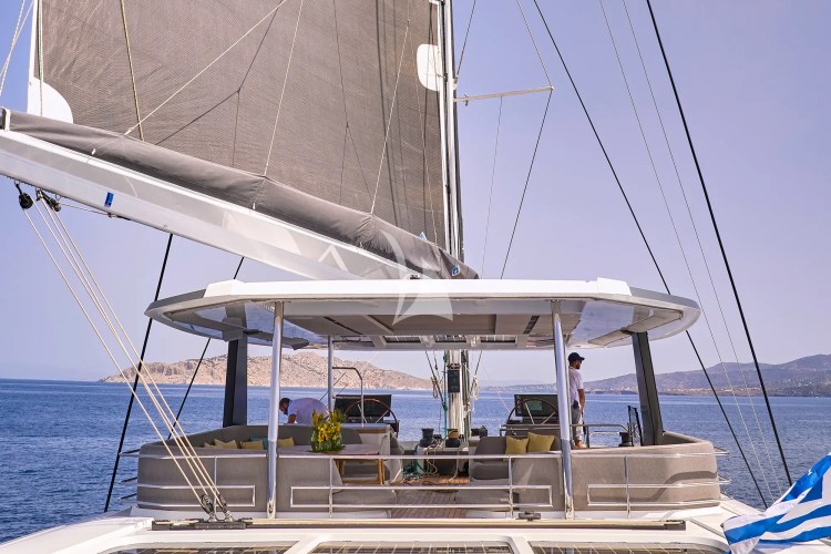Flybridge
