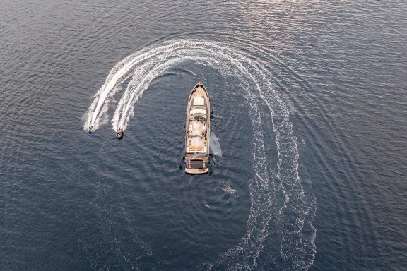 Image of CAN’T REMEMBER yacht #55