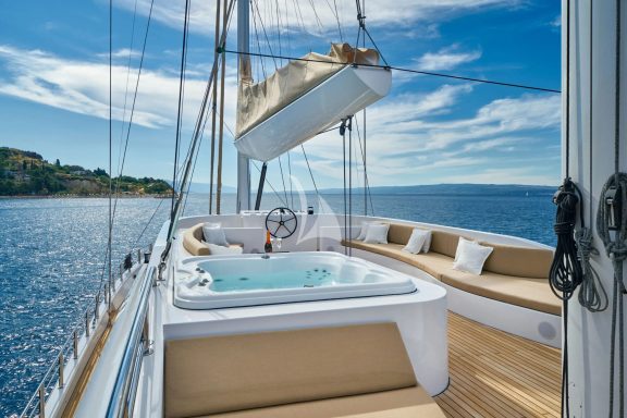 Jacuzzi