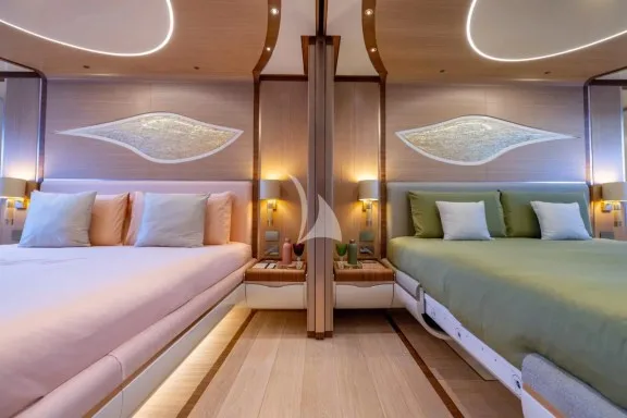 Image of ANJELIF yacht #46