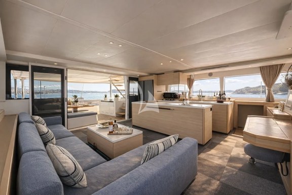 Royal-Destiny-interior-Saloon