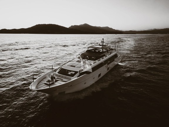 Image of ARESYA yacht #27