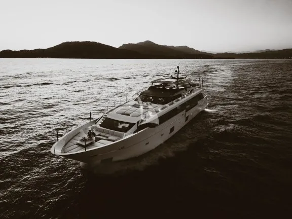 Image of ARESYA yacht #27