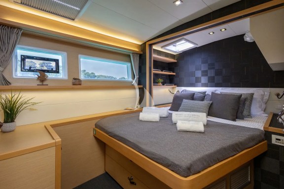 Double Cabin