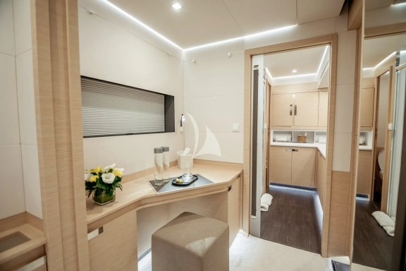 Image of D2 yacht #40