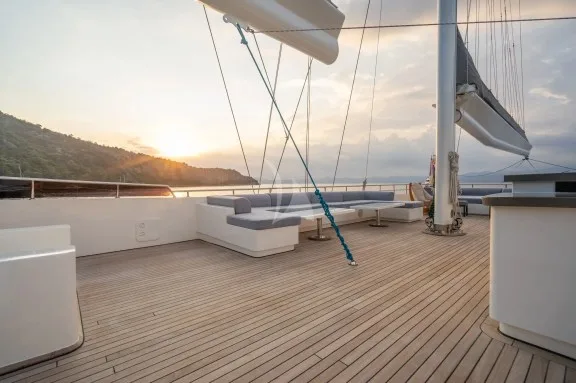Image of DE LOVE yacht #21