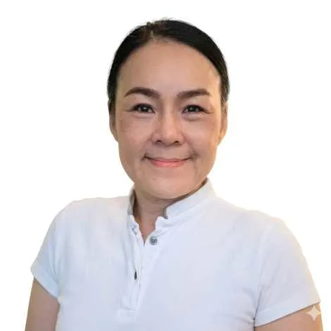 Crew of SALUZI|Onarnin Phonhan — Masseuse