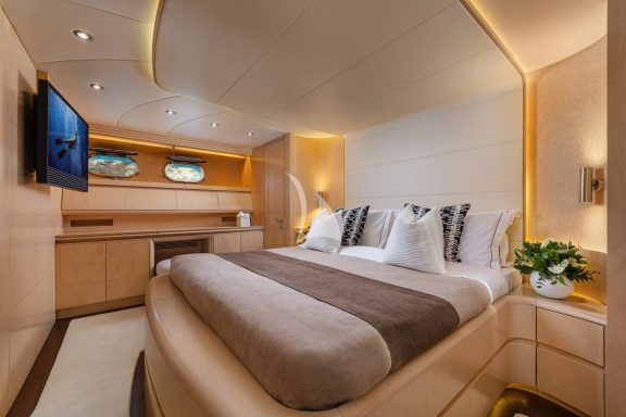 Image of PRINCESS L yacht #30