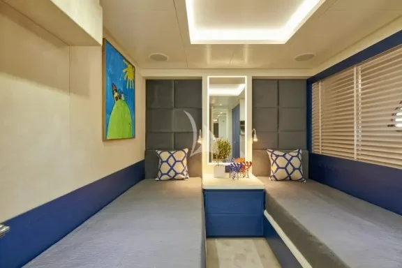 Twin Cabin