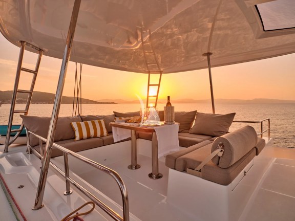 Flybridge