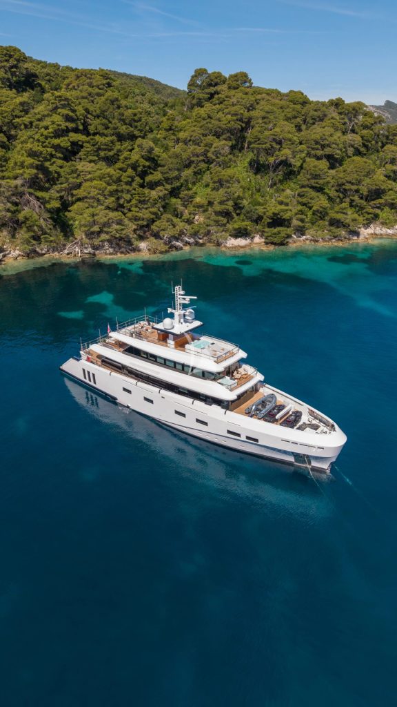 Image of Renata yacht #106