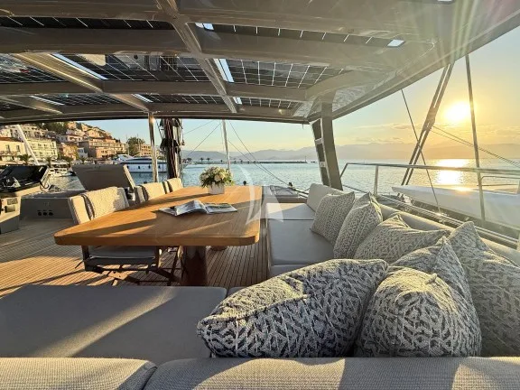 Image of SERENITY yacht #25