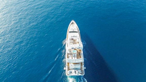 Image of RED ROSE yacht #43