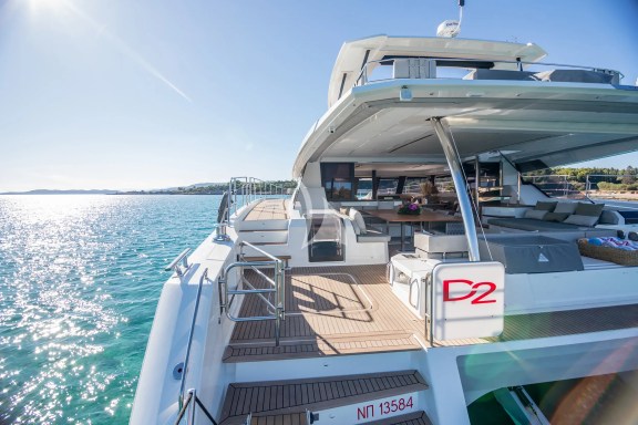 Image of D2 yacht #36